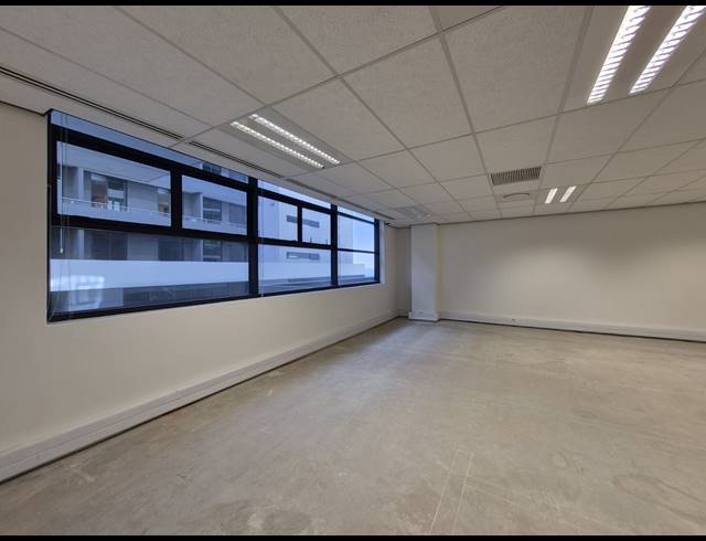 124M² OFFICE TO LET IN ILLOVO